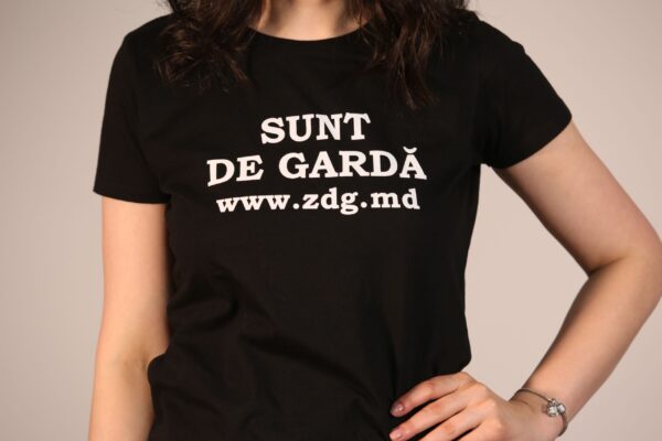 Tricou simplu „Sunt de gardă” - imagine 2